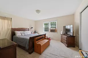 244 Middle River Rd, Danbury, CT 06811 - Photo 15