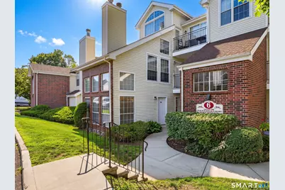 84 Carriage Crossing Lane #84, Middletown, CT 06457 - Photo 5