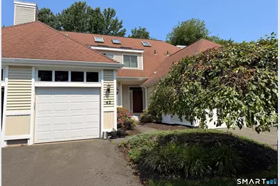 42 Summerfield Gardens #42, Shelton, CT 06484 - Photo 1