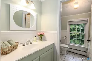 121 Carriage Dr, Southbury, CT 06488 - Photo 25