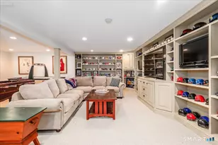 121 Carriage Dr, Southbury, CT 06488 - Photo 27