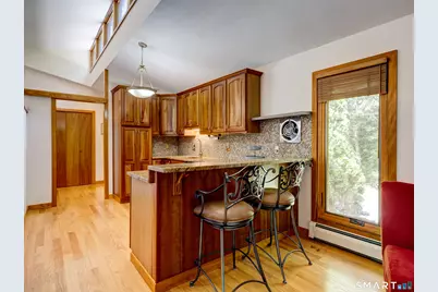15 Brookridge Drive, Avon, CT 06001 - Photo 11