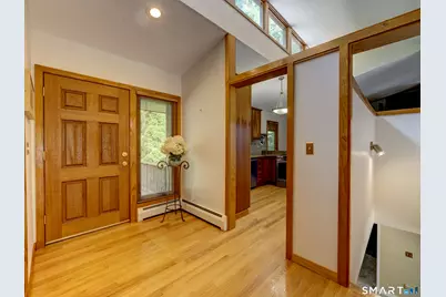 15 Brookridge Drive, Avon, CT 06001 - Photo 3
