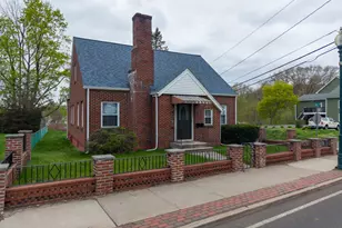 236 Hall Ave, Wallingford, CT 06492 - Photo 1