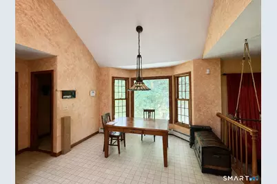 389 Tepi Drive, Southbury, CT 06488 - Photo 7