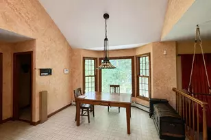 389 Tepi Dr, Southbury, CT 06488 - Photo 7