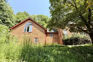 389 Tepi Dr, Southbury, CT 06488 - Photo 3