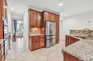 20 Penny Ln, Bethel, CT 06801 - Photo 3