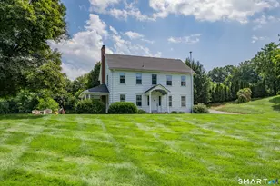 126 Main St N, Woodbury, CT 06798 - Photo 1