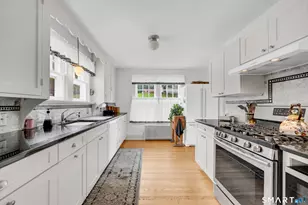 126 Main St N, Woodbury, CT 06798 - Photo 11