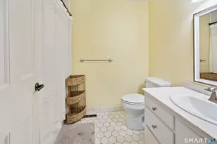 570 Riverside Dr, Cheshire, CT 06410 - Photo 21
