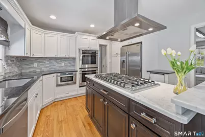 570 Riverside Drive, Cheshire, CT 06410 - Photo 7