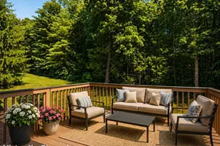25 Fenwick Dr, Avon, CT 06001 - Photo 9
