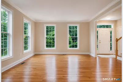 25 Fenwick Drive, Avon, CT 06001 - Photo 13