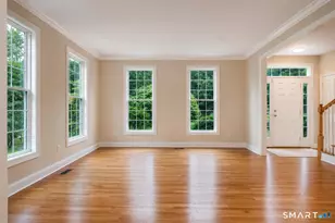 25 Fenwick Dr, Avon, CT 06001 - Photo 13