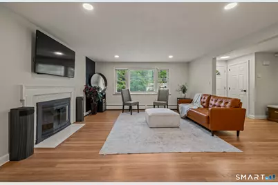 183 Tunxis Avenue, Bloomfield, CT 06002 - Photo 1
