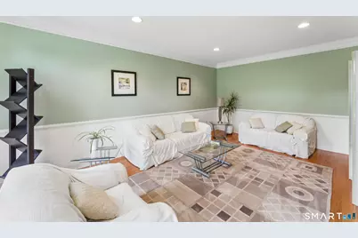 2 Pond View Drive, Newtown, CT 06470 - Photo 7