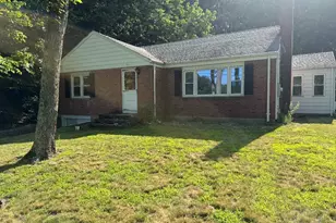 183 Hillstown Rd, Manchester, CT 06040 - Photo 1