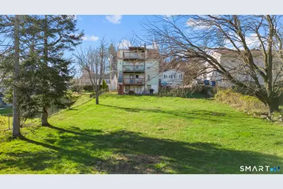 27 Botsford Street, Meriden, CT 06451 - Photo 7