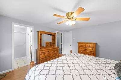 22 Cleveland Street, Enfield, CT 06082 - Photo 23