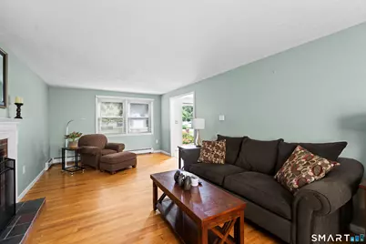 22 Cleveland Street, Enfield, CT 06082 - Photo 17