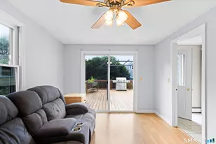 22 Cleveland St, Enfield, CT 06082 - Photo 19