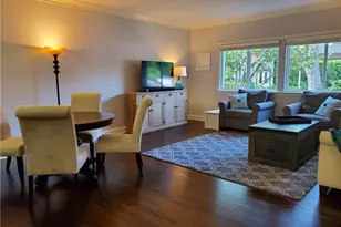 2435 Bedford St, Stamford, CT 06905 - Photo 9