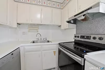 154 Cold Spring Road #80, Stamford, CT 06905 - Photo 11