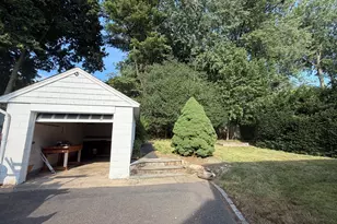 25 Ludlow Manor, Norwalk, CT 06855 - Photo 13