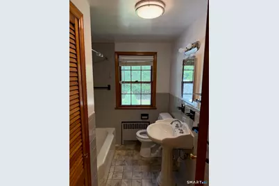 25 Ludlow Manor, Norwalk, CT 06855 - Photo 11