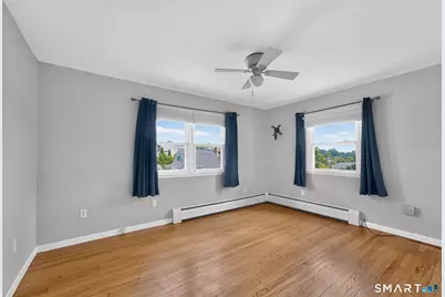 10 Seeley Street, Danbury, CT 06810 - Photo 19