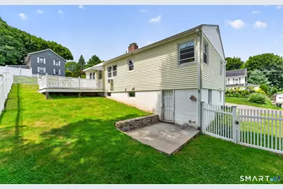 10 Seeley Street, Danbury, CT 06810 - Photo 5