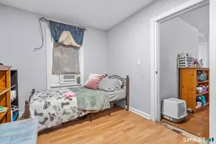 19 Davenport St, Stamford, CT 06902 - Photo 13