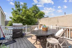 19 Davenport St, Stamford, CT 06902 - Photo 31