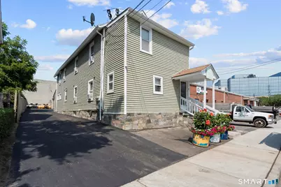19 Davenport Street, Stamford, CT 06902 - Photo 3