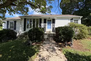28 Gillette Rd, Norwich, CT 06360 - Photo 1