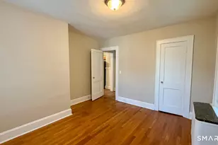 77 Astoria Ave, Bridgeport, CT 06604 - Photo 9