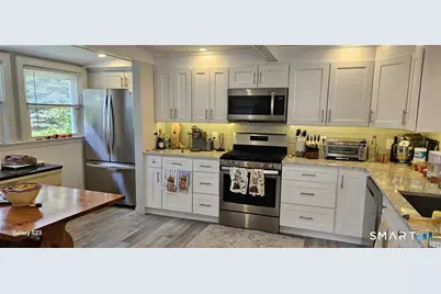 50 Fairwood Avenue, Milford, CT 06460 - Photo 11