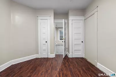 37 Plaza Avenue, Waterbury, CT 06710 - Photo 9