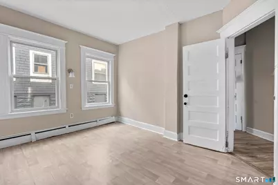 37 Plaza Avenue, Waterbury, CT 06710 - Photo 25