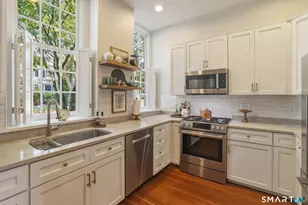 18 Fair St, Guilford, CT 06437 - Photo 13