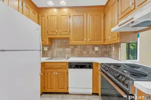200 Treadwell St, Hamden, CT 06517 - Photo 5