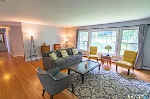 113 Dogwood Ln, Stamford, CT 06903 - Photo 5