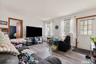 18 Ivy Pl, Norwalk, CT 06854 - Photo 7