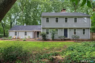 25 Knob Hill Rd, Madison, CT 06443 - Photo 1