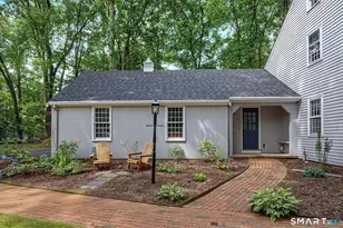 25 Knob Hill Rd, Madison, CT 06443 - Photo 3