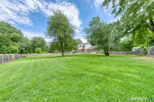 1010 Strong Rd, South Windsor, CT 06074 - Photo 35