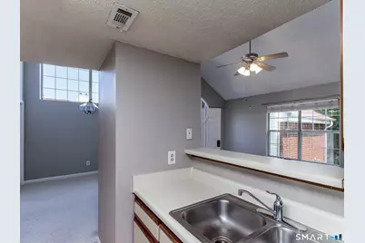 29 Carriage Crossing Lane #29, Middletown, CT 06457 - Photo 21