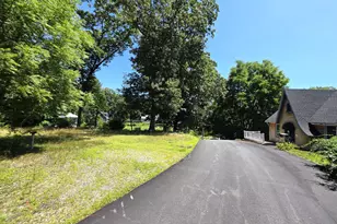 139 Lake Rd, Griswold, CT 06351 - Photo 33