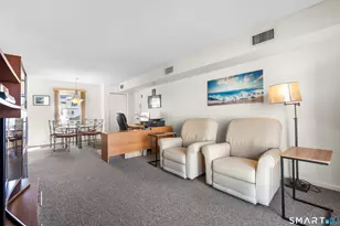 215 Beach St, West Haven, CT 06516 - Photo 15